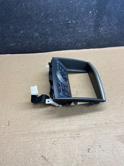2008 - 2012 Infiniti G35 EX35 Radio Player Screen Panel Bezel AH1582 DG2