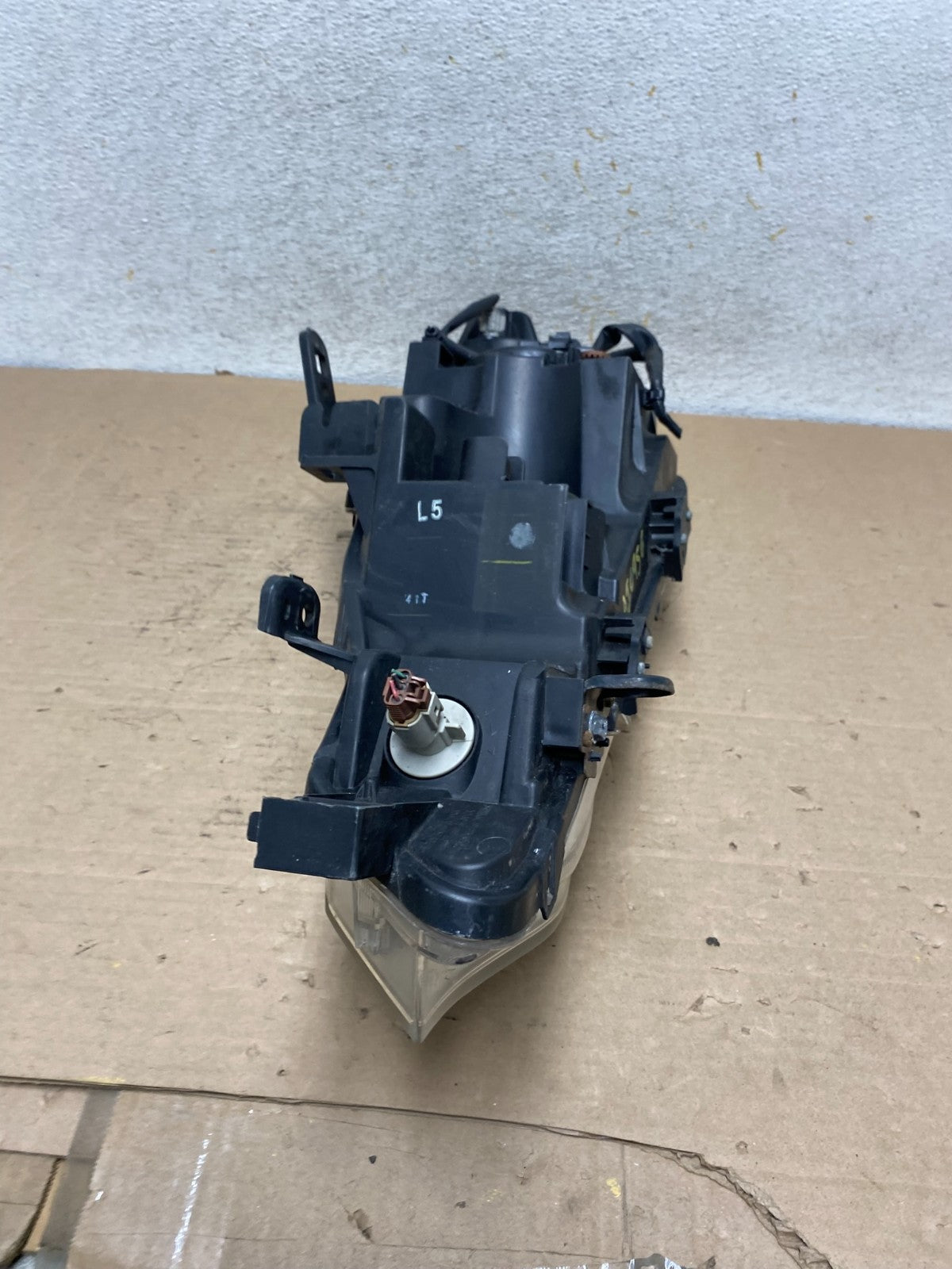 2011 to 2014 Nissan Murano Headlight Right Passenger Rh Halogen AI0956 DW8