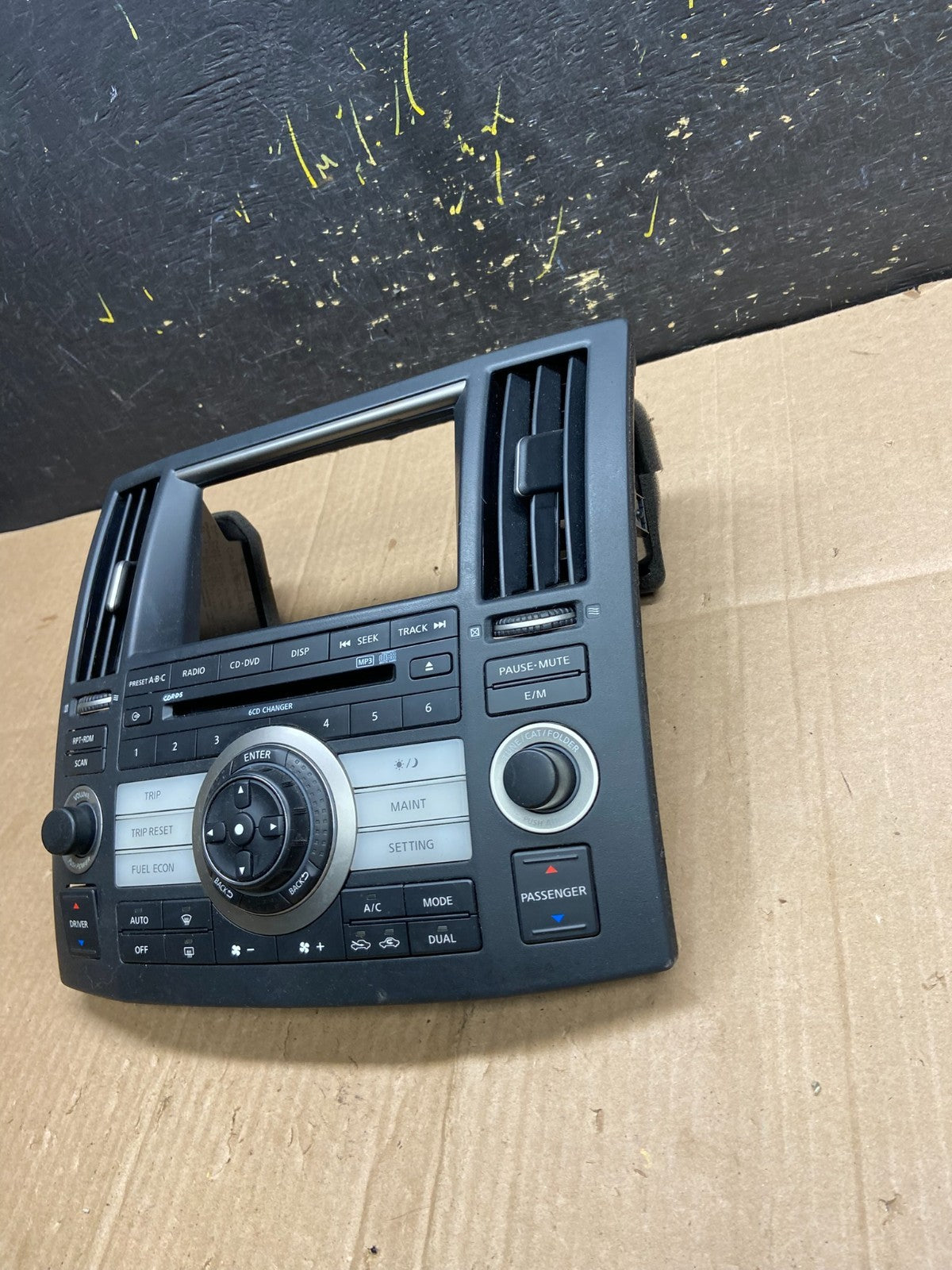 2006 - 2008 Infiniti FFX35 FX45 Radio Climate Control Panel Bezel aa4900 DG1