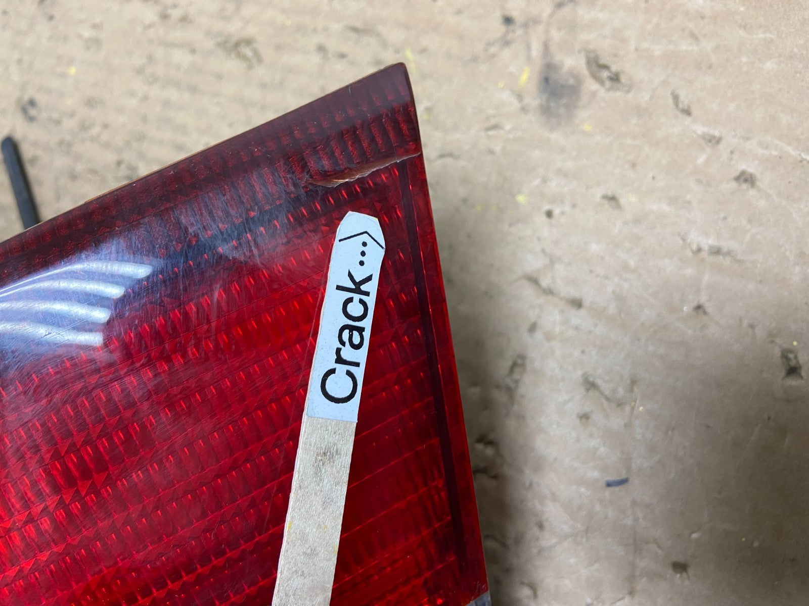 1997 1998 1999 Nissan Maxima Right Passenger RH Inner Tail Light Oem AA0203 DW4