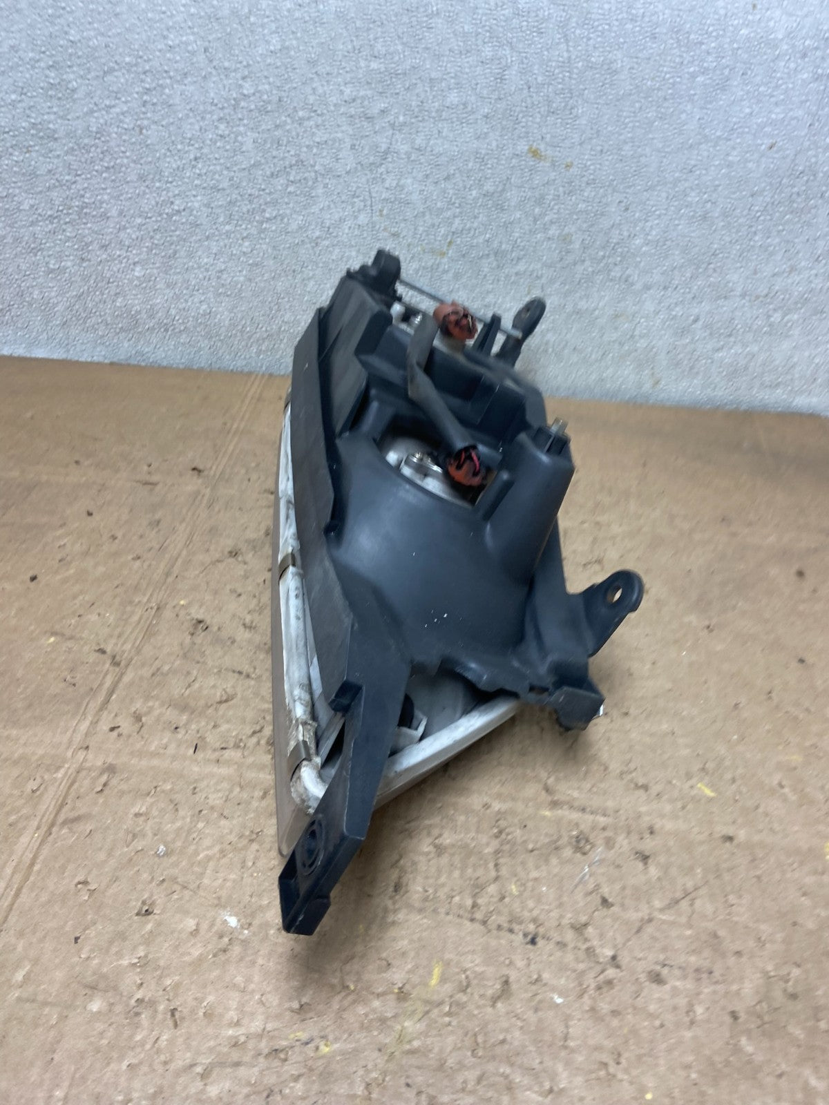 1998 to 1999 Toyota Avalon Halogen Left Driver LH Headlight Oem Y8197 DW8