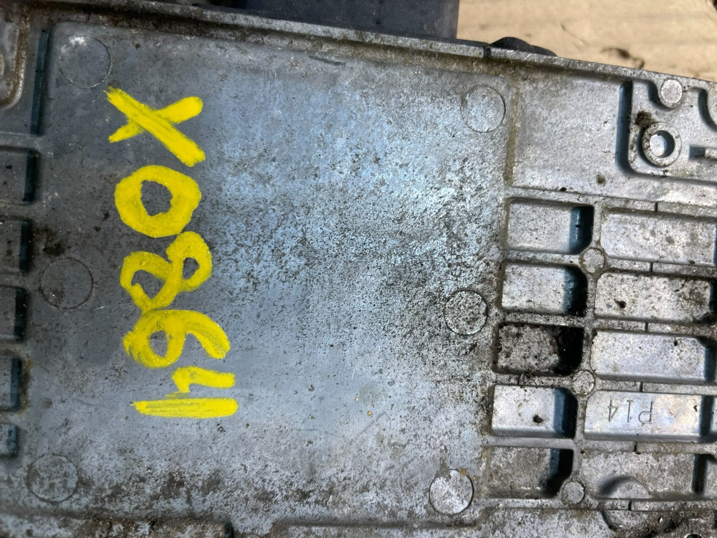 2009 Nissan Rogue TCM TCU Transmission Control Module Computer X0864 DG4