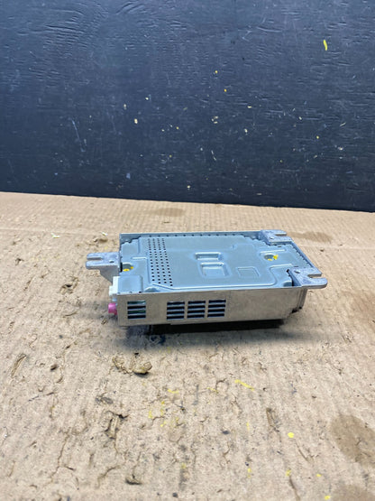 2022 Bmw Audio Amplifier Sound Receiver Control Unit R35A4CE6501 OEM N05151