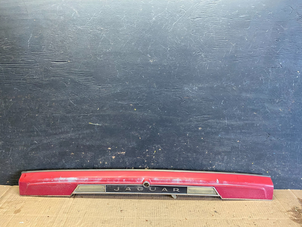 1986 to 1991 Jaguar Xjs Boot Lid Rear Plinth Section Fitting Panel U6475 PS0