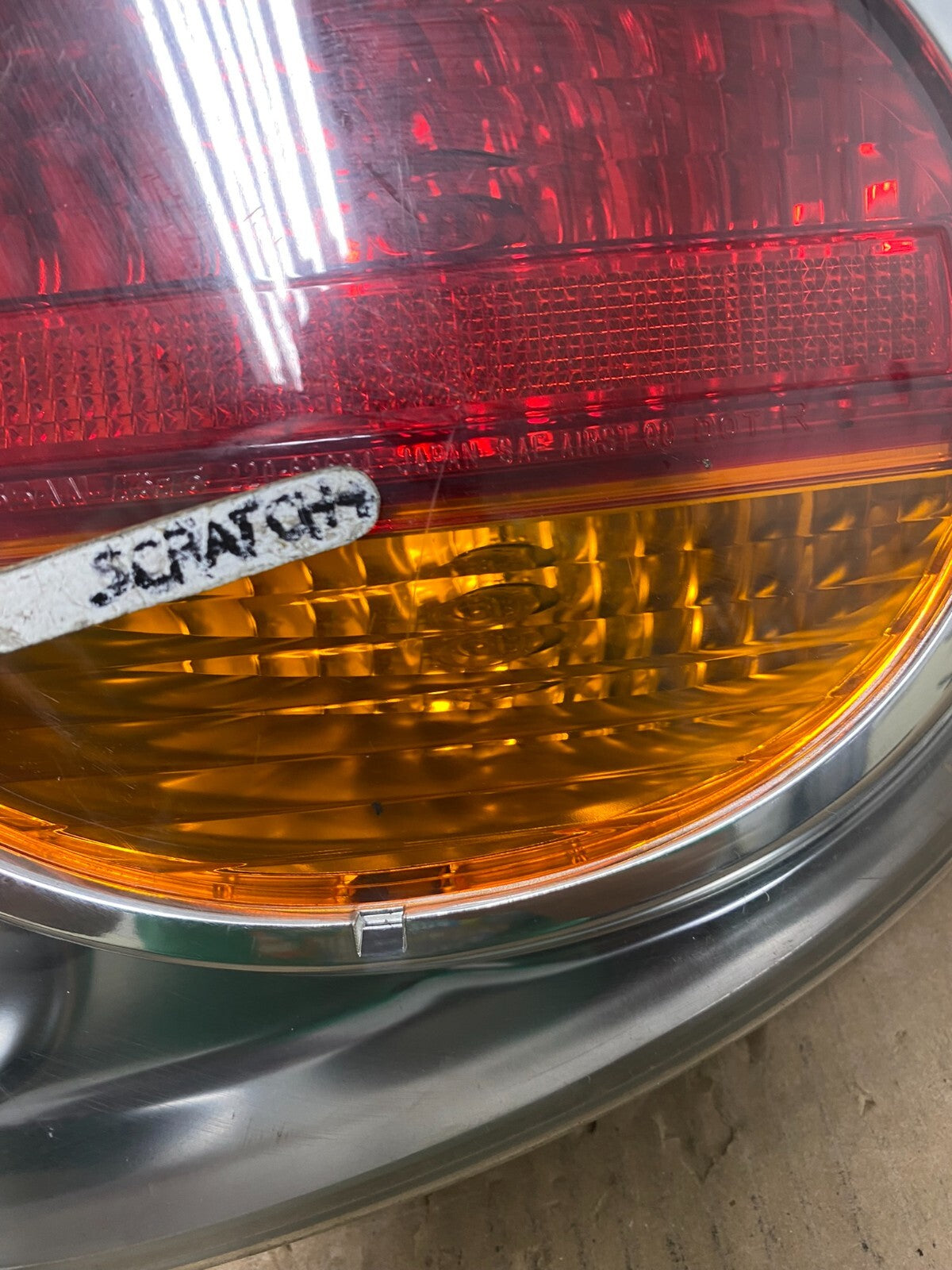 2002 2003 Nissan Maxima Right Passenger RH Side Tail Light D0697 DG14