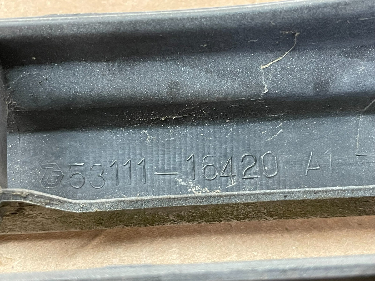 1995 1996 1997 Toyota Tercel Front Upper Grill Grille AI8648 DG4