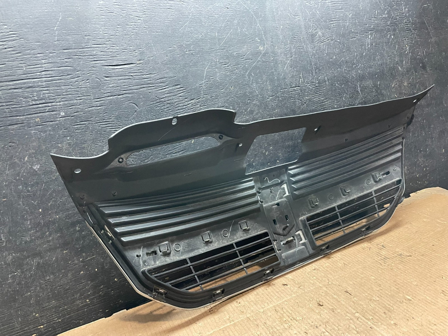 2009 to 2010 Dodge Journey Chrome Front Upper Grill Grille OEM Y6432 DG7