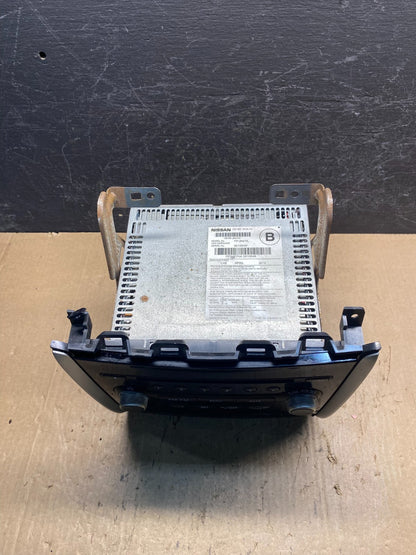 2013 to 2016 Nissan Pathfinder Radio Temperature Climate Control AE7870 DW3