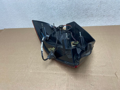2000 - 2003 Mercury Sable Sedan Right Passenger Rh Side Tail Light AE4974 LK6