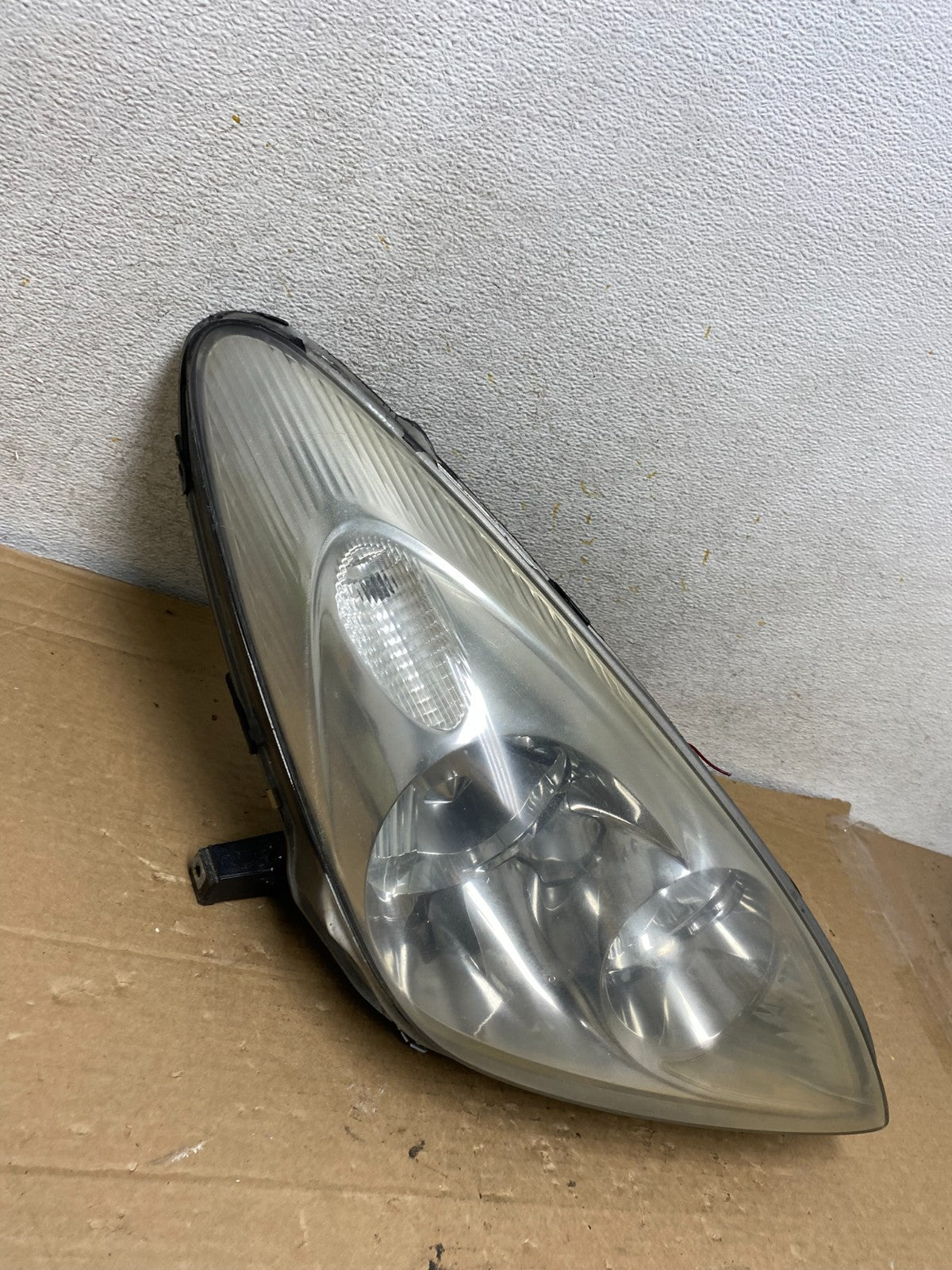 2002 - 2004 Lexus Es300 Es330 Right Passenger Headlight Hid Xenon AH8387 DW2