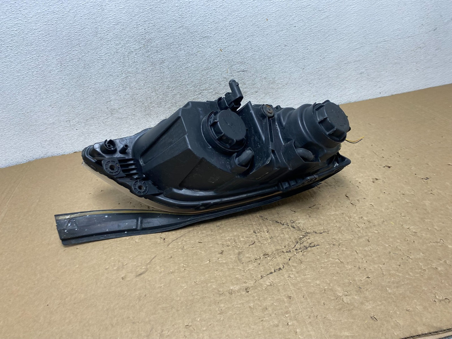 2007 2008 2009 Kia Sorento Left Driver LH Side Headlight Halogen AF8387 DW4
