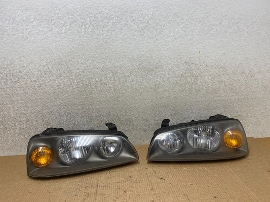 2004 2005 2006 Hyundai Elantra Left+Right Set Halogen Headlights W5325 DW0