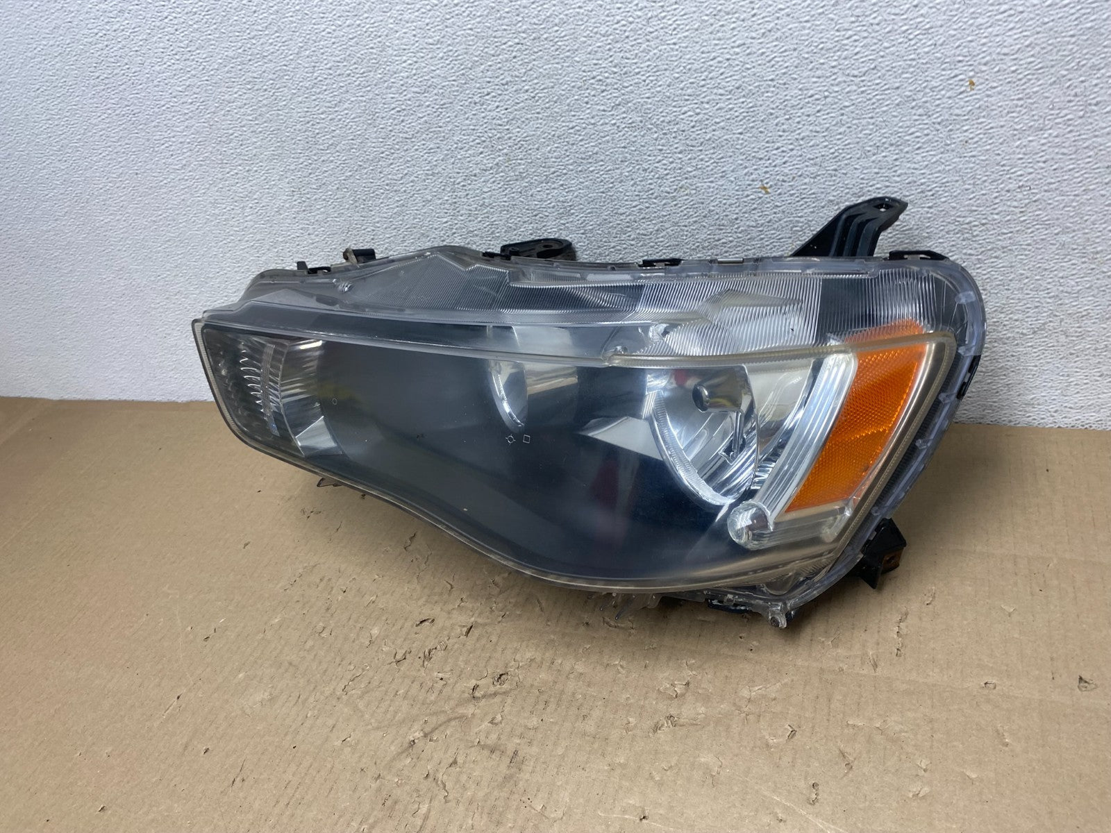 2008-2015 Mitsubishi Lancer Left Driver LH Side Headlight Halogen AG5934 DW1