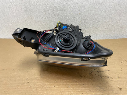 2008 - 2015 Nissan Armada Right Passenger RH Headlight Halogen AG9117 DW6
