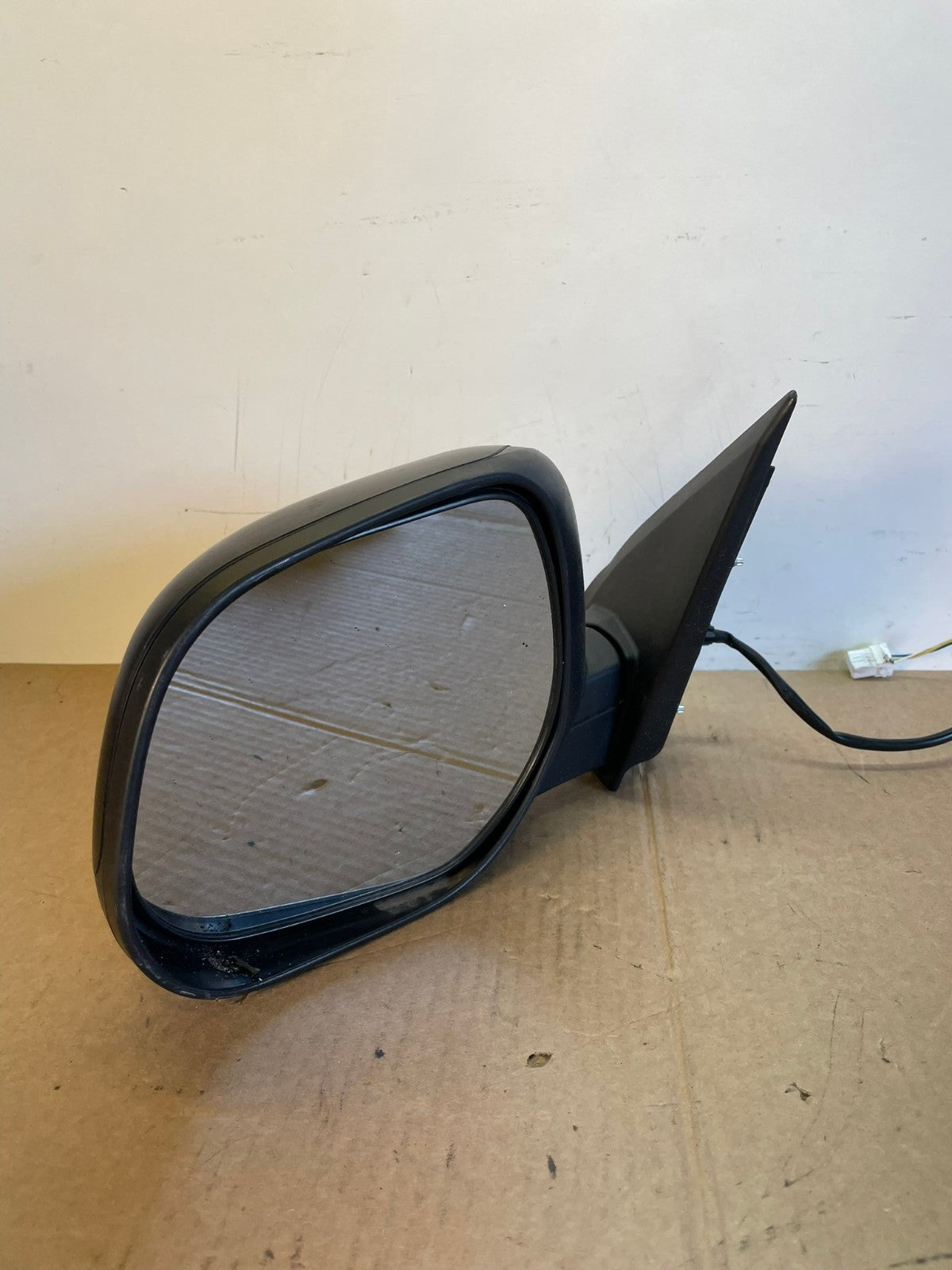 2007 - 2009 Mitsubishi Outlander Left Driver Door Power Mirror AH6337 LK2
