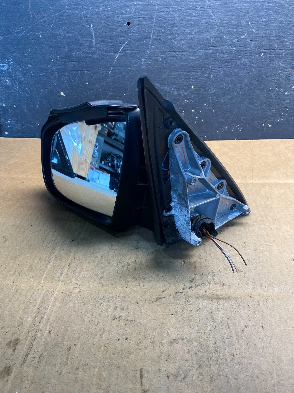 2007 to 2013 BMW X5 Left Driver LH Side View Door Mirror Oem AB3911 MS4