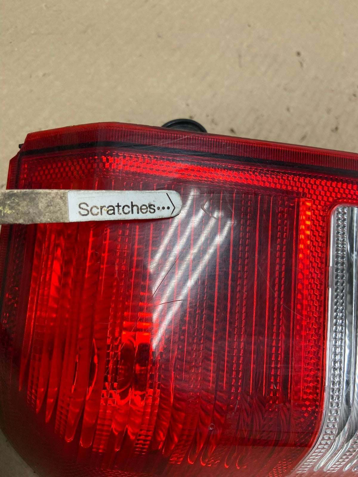 2008 to 2016 Jeep Patriot Left Lh Driver Side Tail Light AE9657 LK3