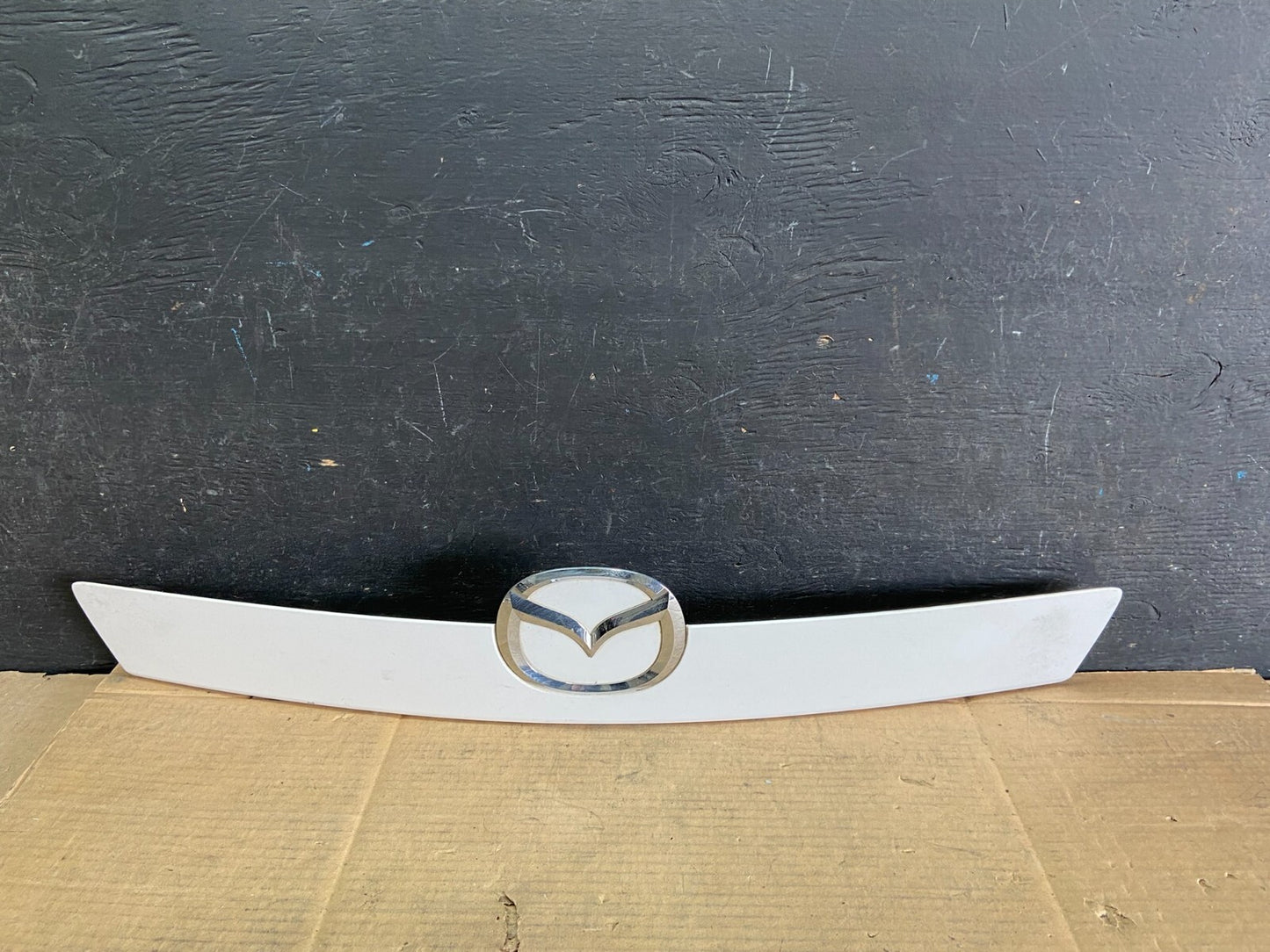 2007-2012 Mazda CX9 Trunk Lid Panel Rear View Without Camera i3306 DG10