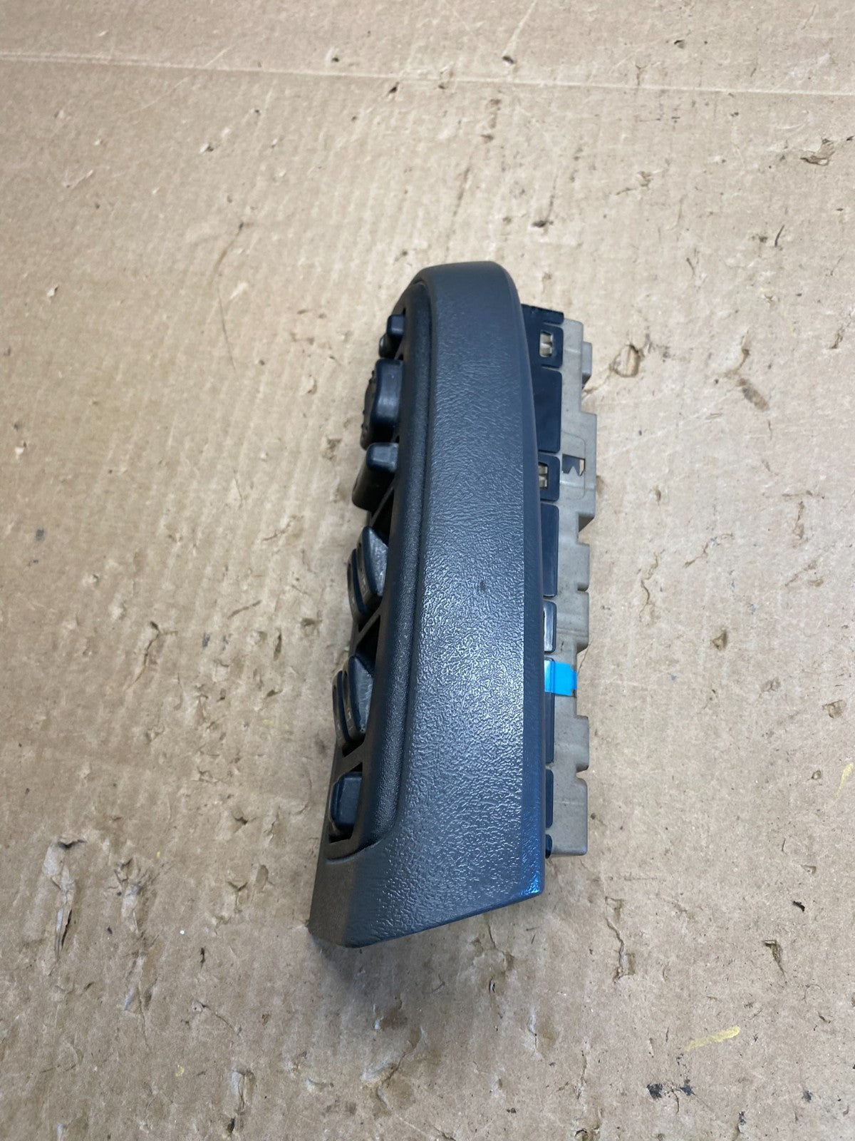 2003-2006 Chevrolet Silverado Driver Side Master Window Switch AC6549 DG1