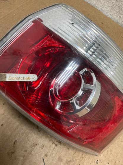 2007 to 2012 GMC Acadia Halogen Tail Light Right Passenger RH Side AI9164 LK3