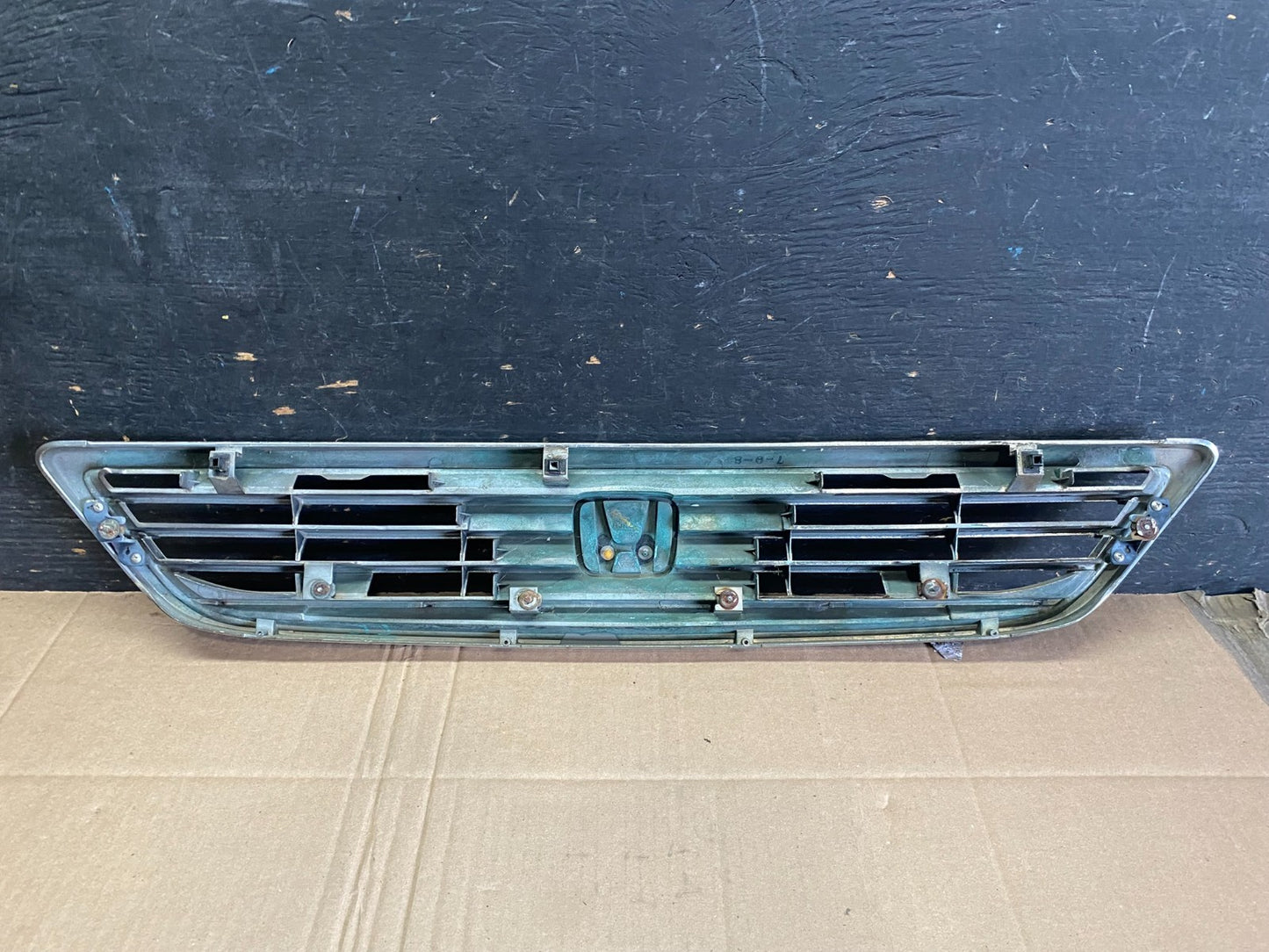 1995 to 1998 Honda Odyssey Front Grille Grill Q0469 PS5