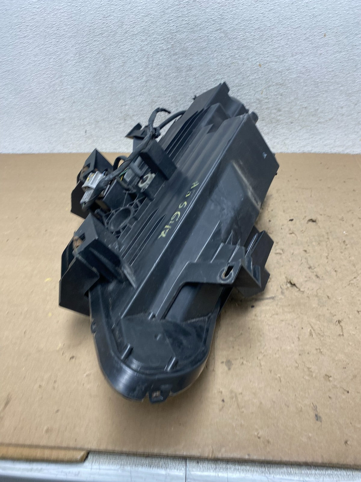 2007 - 2009 Mazda Cx9 Cx-9 Left Driver LH Headlight Halogen AG5642 DW5