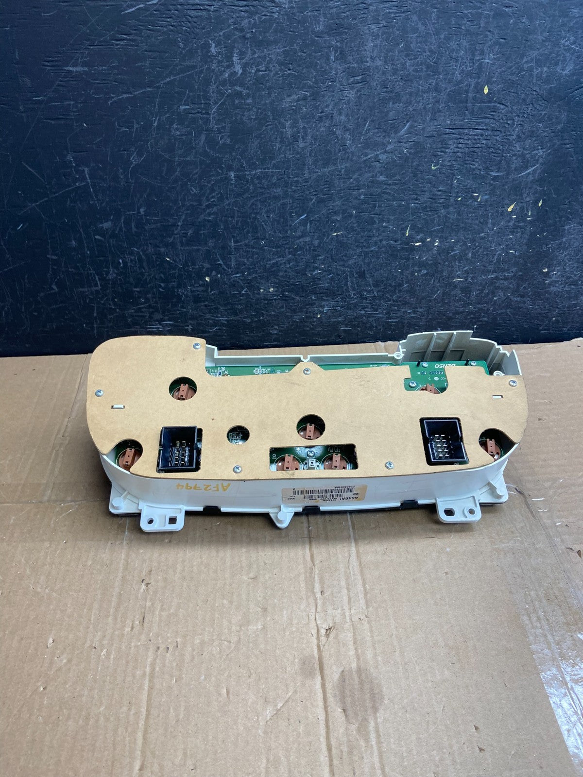 2003 Dodge Durango 4.7L Speedometer Instrument Cluster Gauge AF2794 DW5