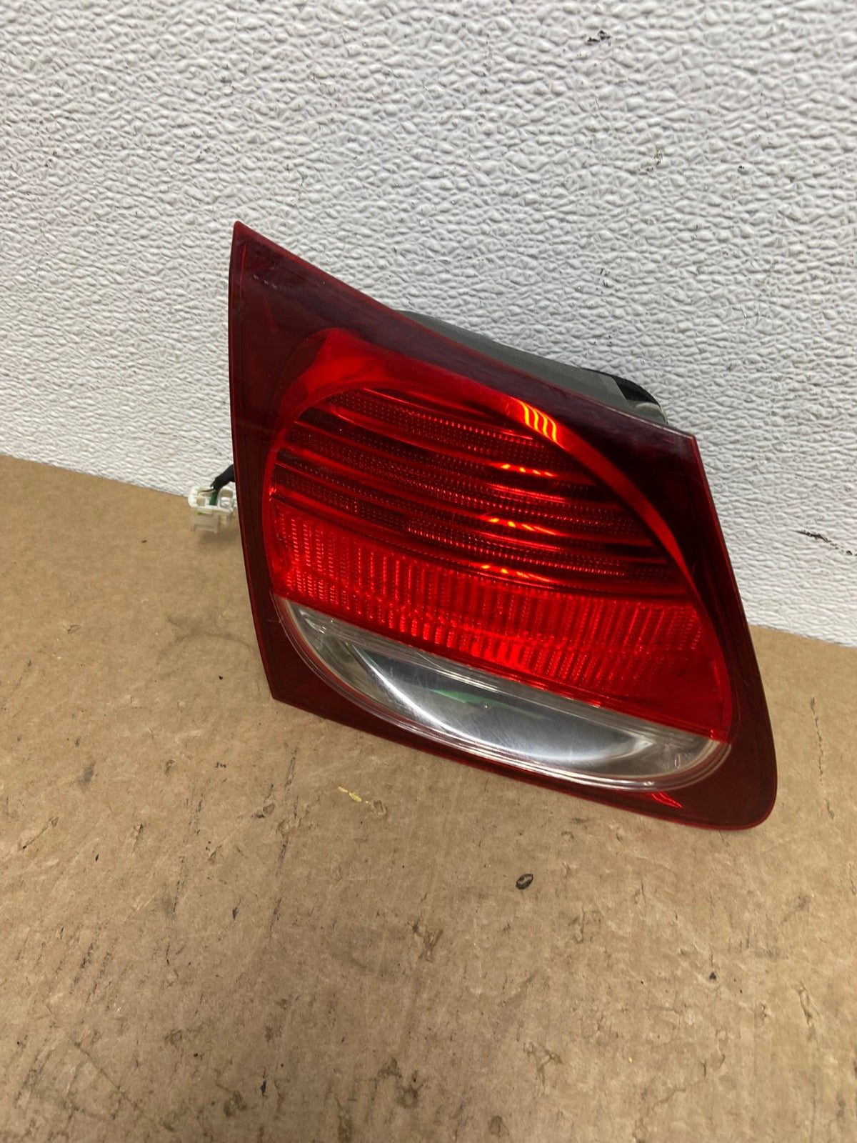 2006-2011 Lexus GS350 GS430 GS450H Left Driver LH Inner Tail Light OEM AC1629 LK0