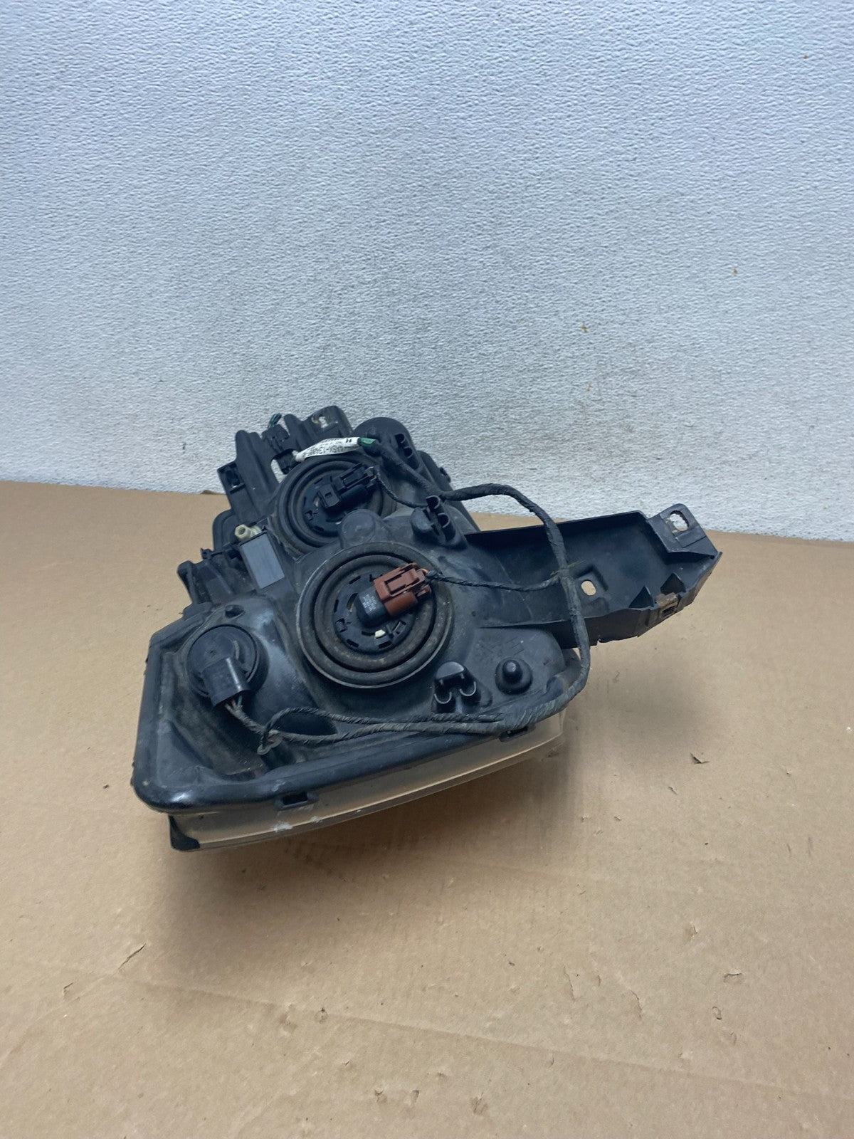 2008 - 2015 Nissan Armada Left Driver LH Headlight Halogen AG5733 DW8