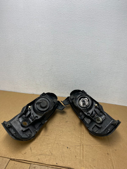 2000 to 2001 Nissan Maxima Left+Right Side Set Halogen Headlights AC7705 DW8