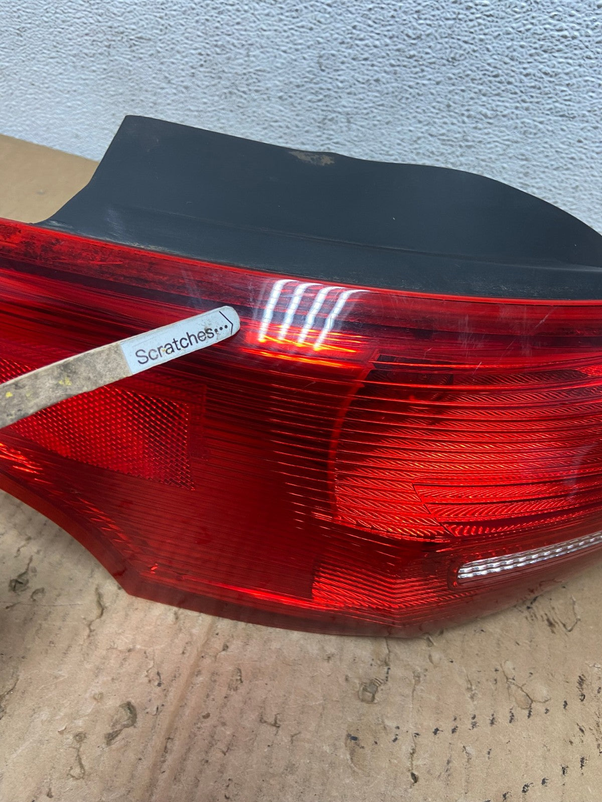 2015 - 2018 Ford Focus Sedan Left Driver LH Tail Light AD2441 LK3