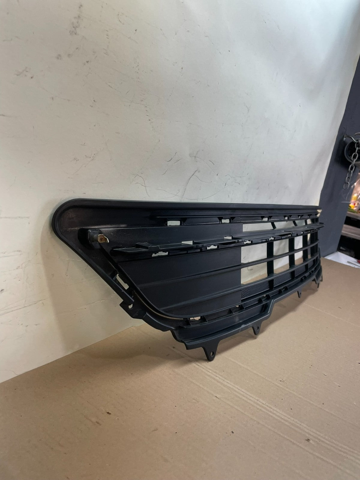 2017 to 2020 Lincoln MKZ Front Bumper Lower Cover Grille Grill AG7661 DG2
