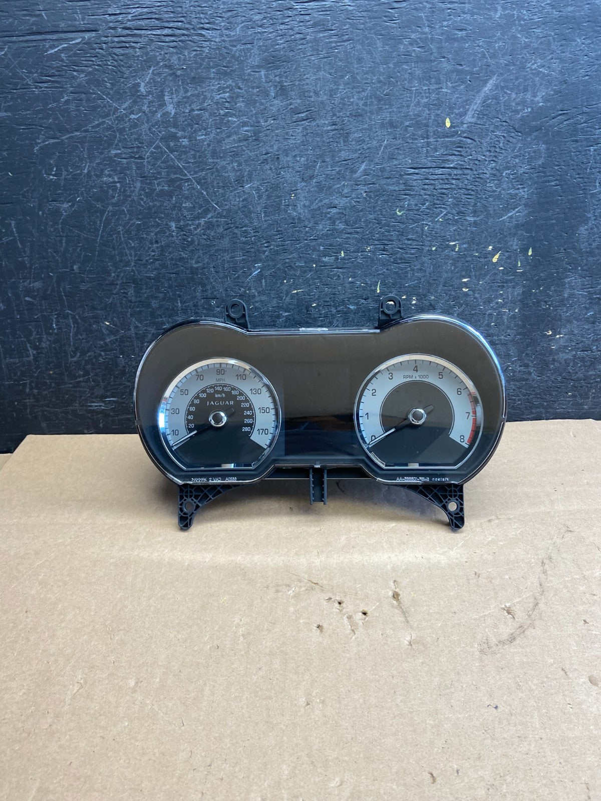 2009 to 2011 Jaguar XF Instrument Cluster Gauge Speedometer AI3249 DG0