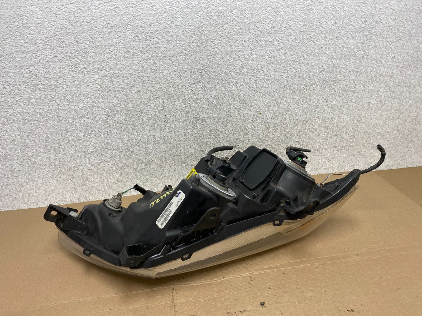 2009 to 2016 Toyota Venza Halogen Left Driver Side Headlight AF44206