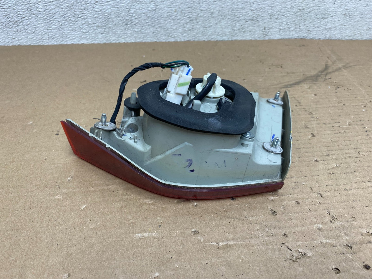 2011 2012 2013 2014 Hyundai Sonata Left Driver Inner Tail Light Oem R0594 DW6