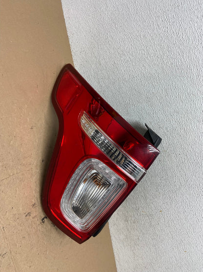 2011 2012 2013 2014 2015 Ford Explorer Left Driver LH Side Tail light AF4562 LK2