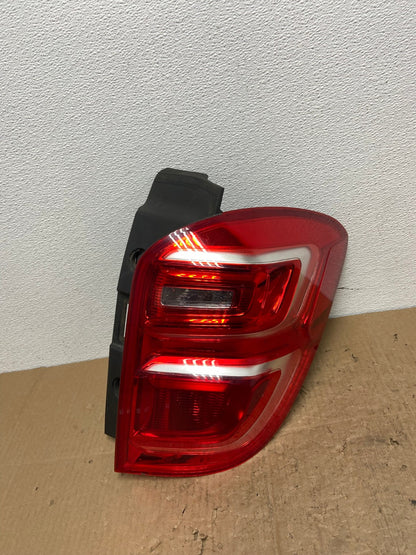 2016 to 2017 Chevrolet Equinox Right Passenger RH Side Tail Light OEM AB8599 LK0
