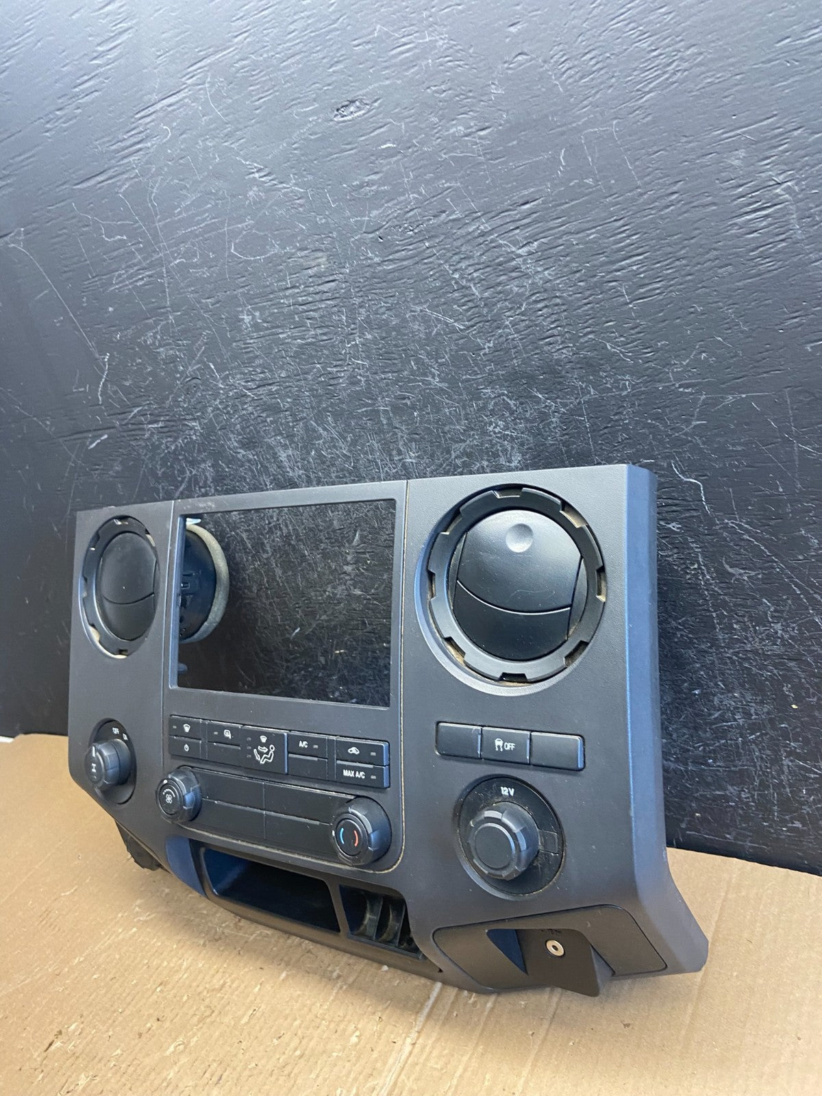 2008-2010 Ford F250 F350 Radio Climate Control Radio Dash Bezel Panel AE4095 DG2