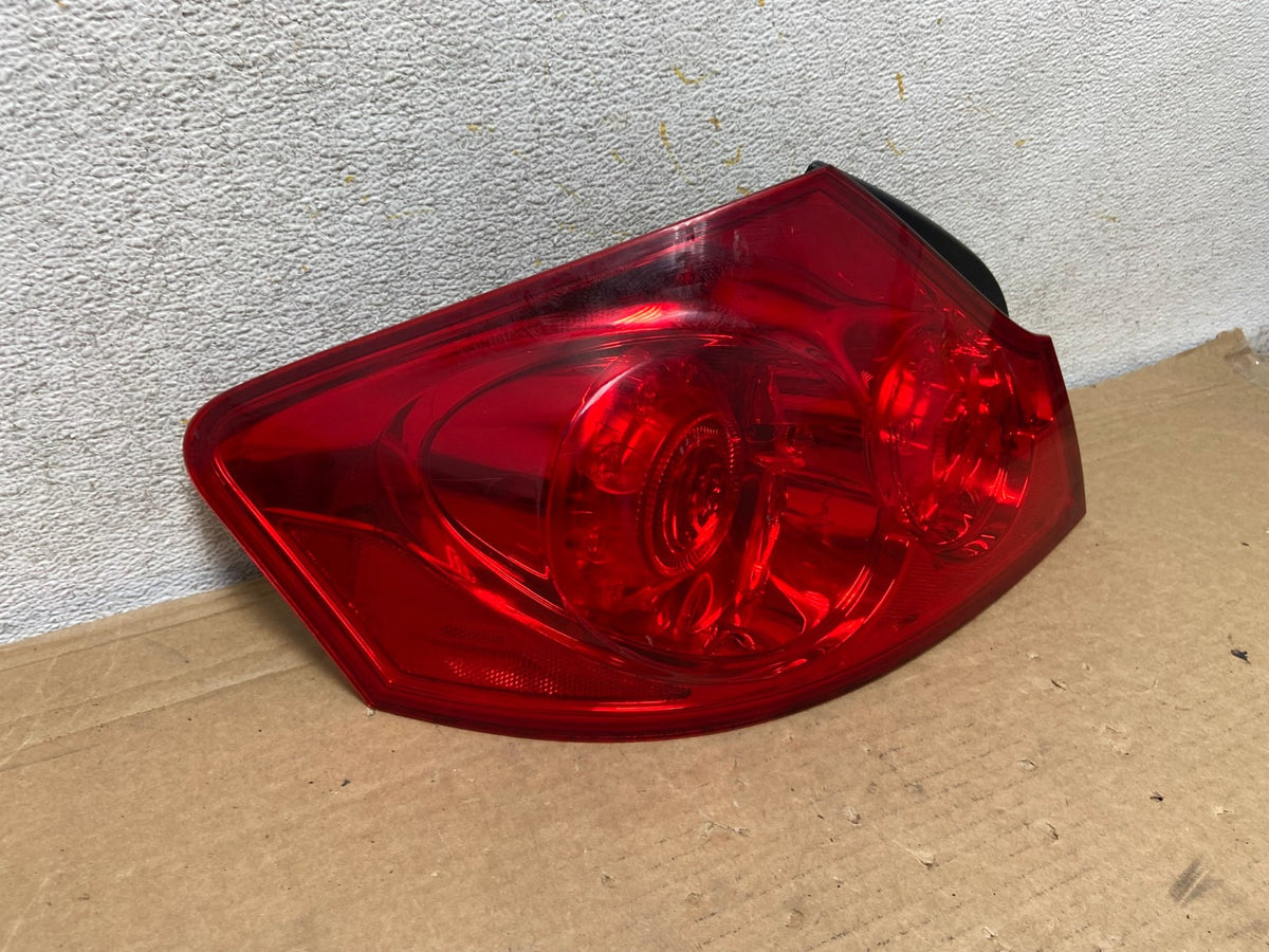 2007 to 2013 Infiniti G35 G37 Sedan Left Driver LH Side Tail Light AH8345 LK1