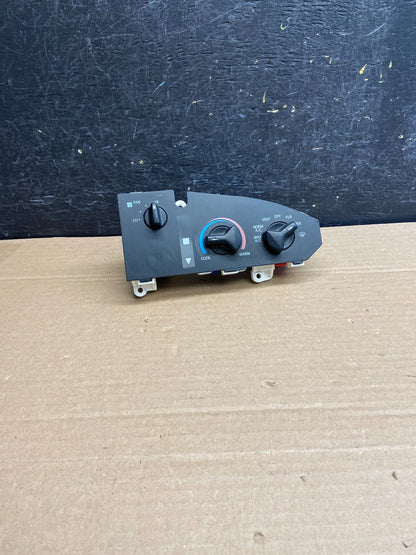 1997-2014 Ford Van Econoline E150 E250 Heater Climate Fan Control AG5100 DG0