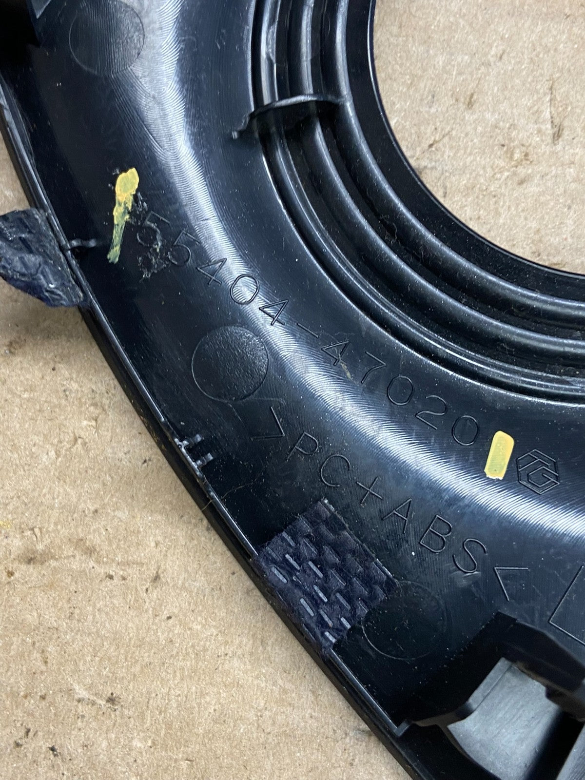 2010 to 2015 Toyota Prius 1.8L Gear Shifter Trim Panel Cover Bezel ah3799 DG6
