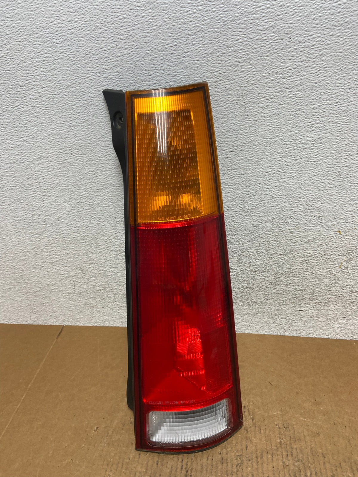 1997 1998 1999 2000 2001 Honda Crv Cr-v Right Passenger Tail Light AE1401 LK0