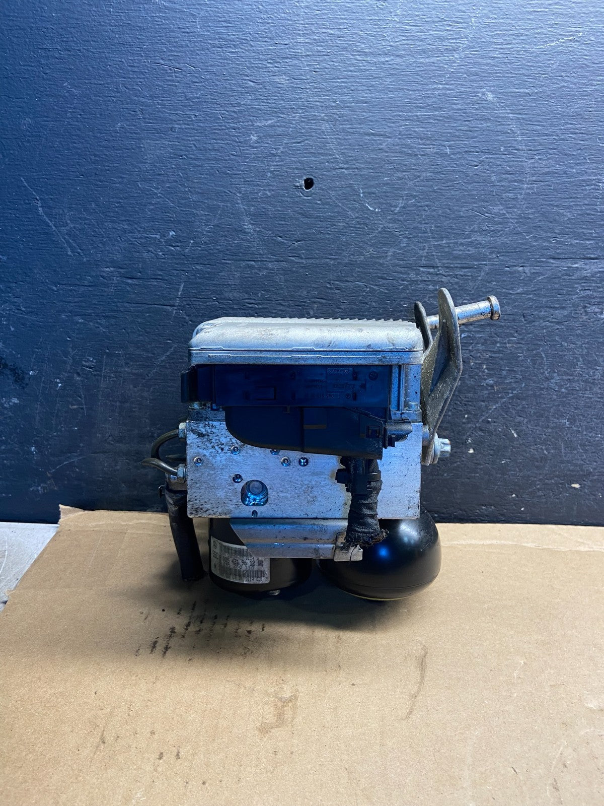 2003-2006 Mercedes R230 SL500 E550 ABS Anti Lock Brake Pump Module AF9255 DG3