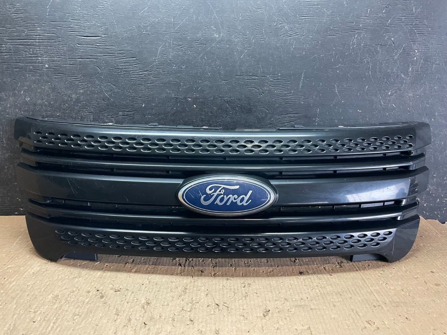 2011 to 2015 Ford Explorer Upper Front Grill Grille Oem Z5638 DG0