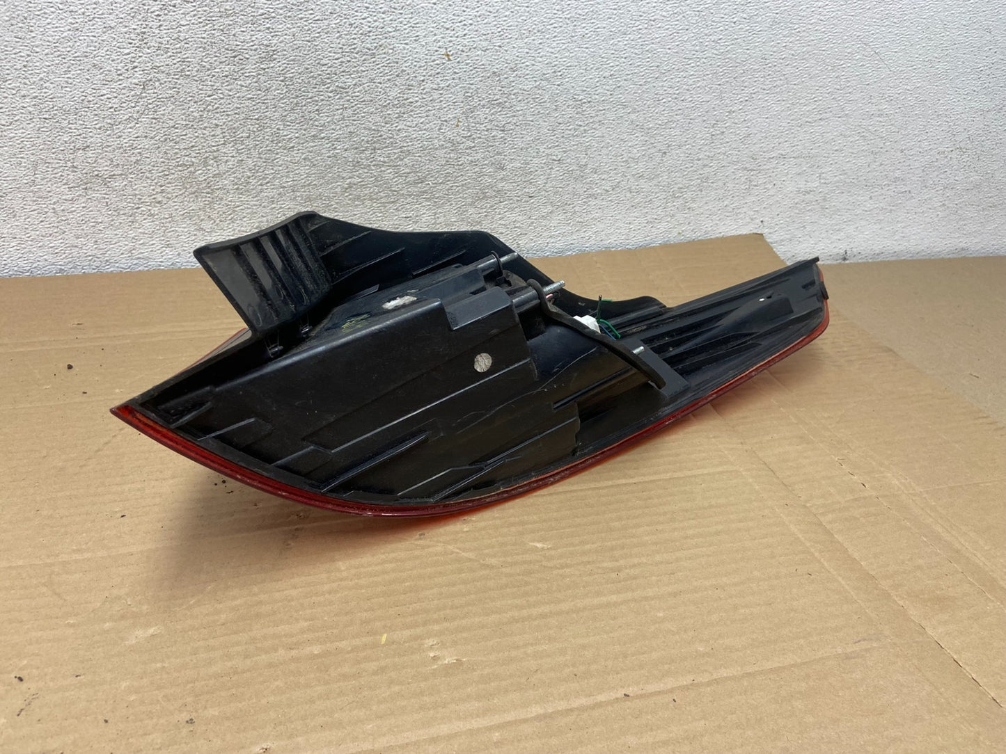 2011 2012 2013 Kia Optima Left Driver LH Side Tail Light AG8850 DW5