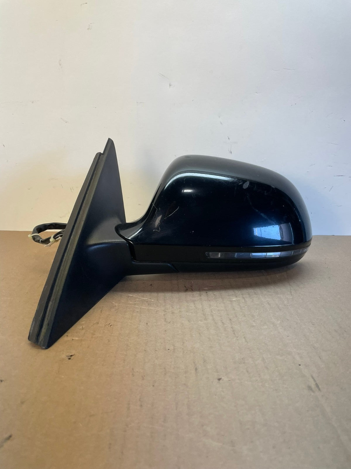2009 to 2012 Audi A4 Left Driver LH Side View Power Door Mirror AI0739 LK0