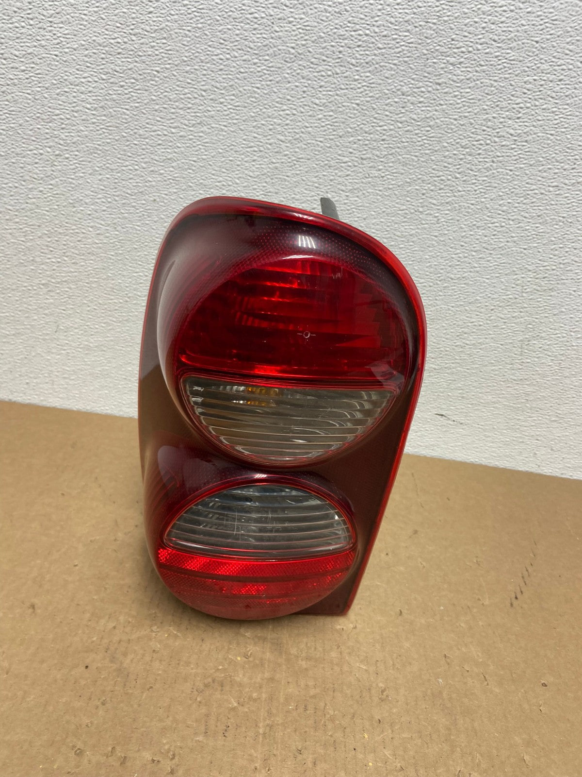 2005 2006 2007 Jeep Liberty Left Driver Lh Side Tail Light AC1226 LK0