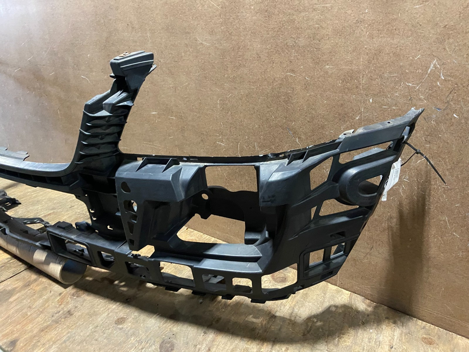 2007 to 2009 Mercedes-Benz GL450 Front Bumper Cover Reinforcement AG28112