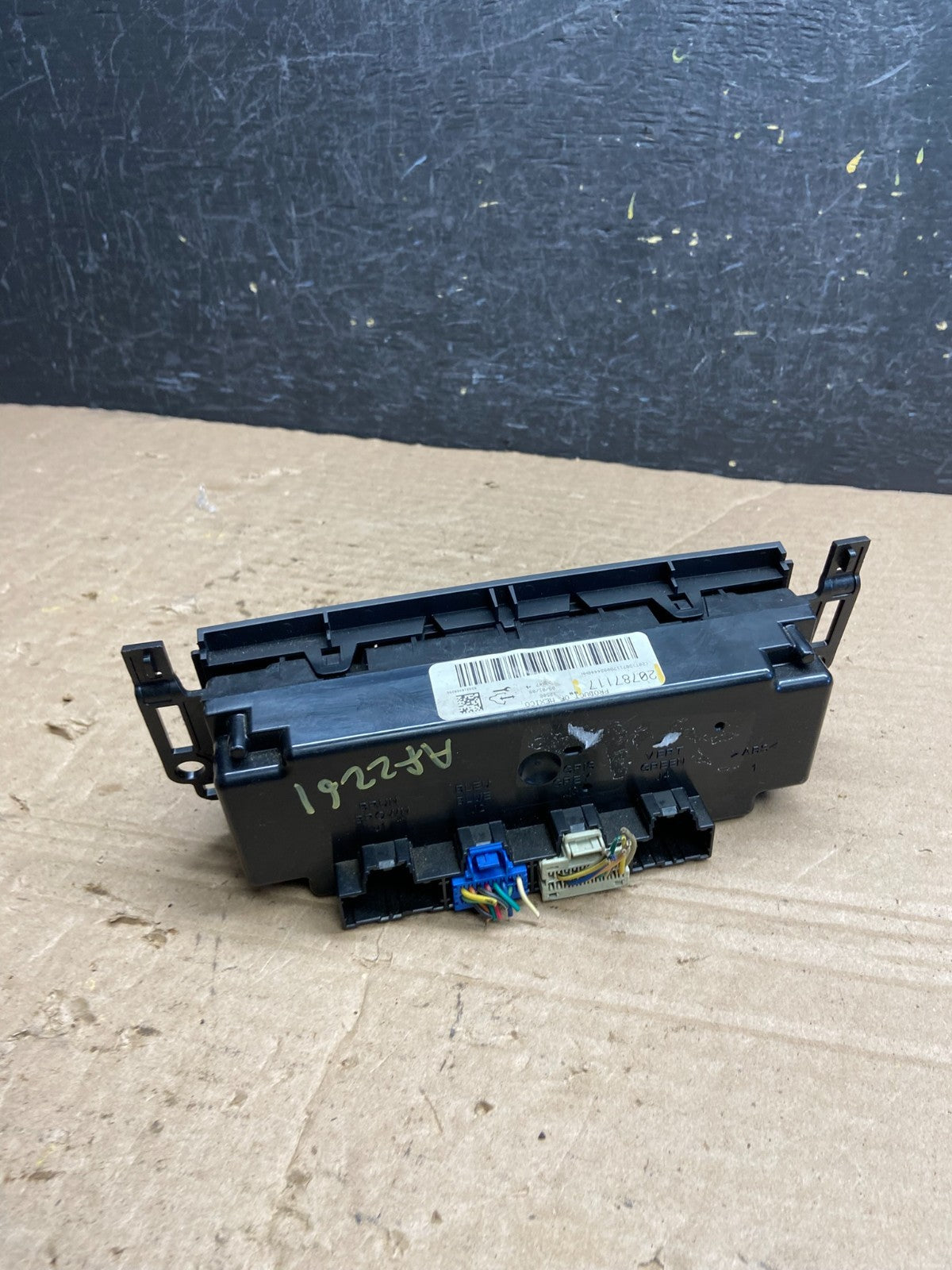 2007 - 2009 Chevrolet Silverado Gmc Sierra A/C Heater Climate Control AF2261 DG3