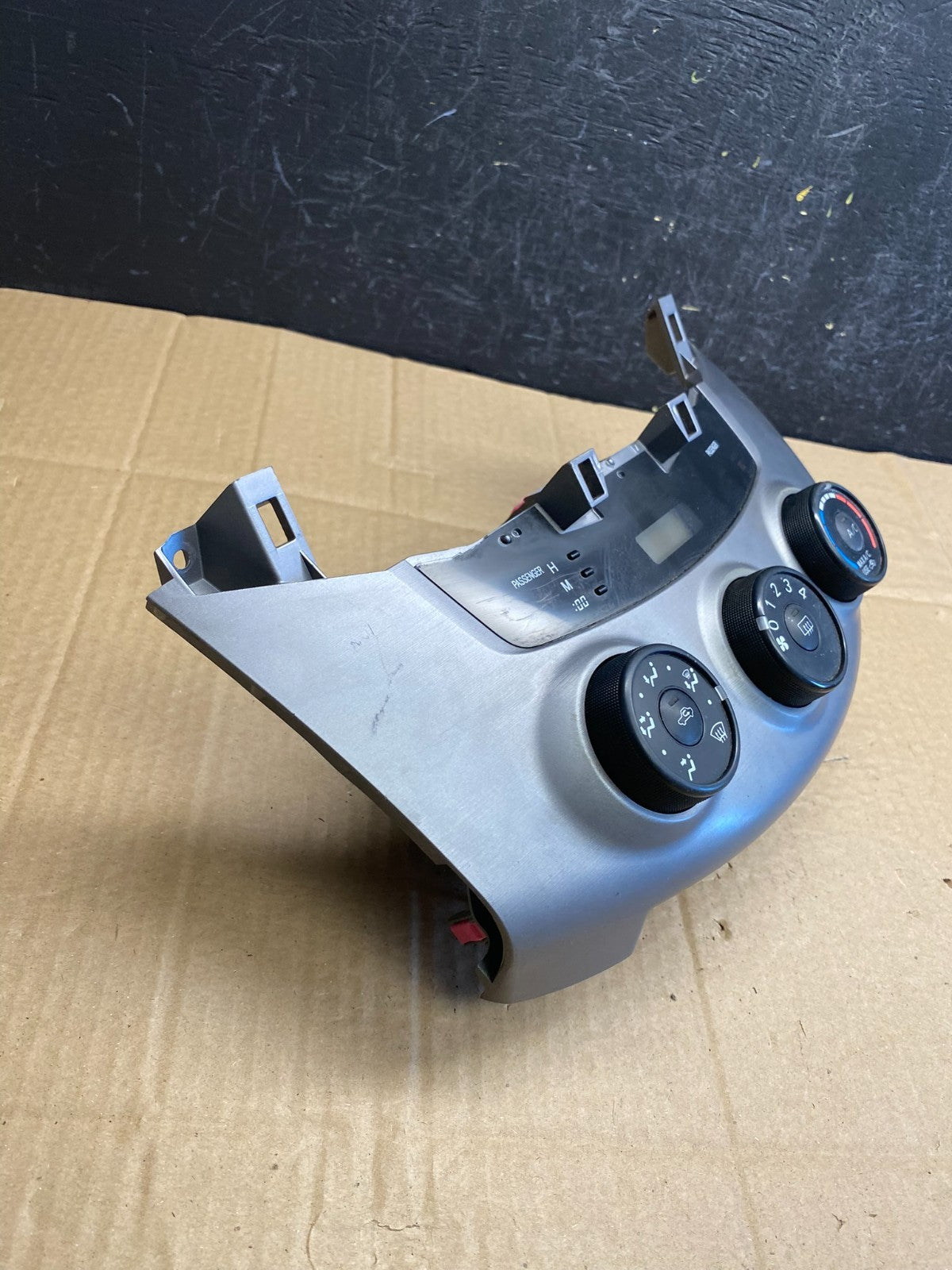 2006 - 2012 Toyota RAV4 A/C Heater Climate Control Unit Switch AC9341 DG3